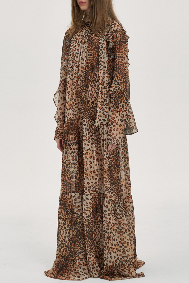 Sophisticated Dress with a Clean Classic Look