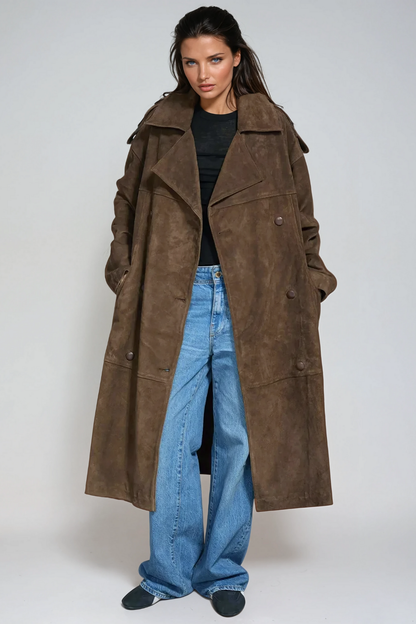 Gracefully Styled Coat for Any Occasion