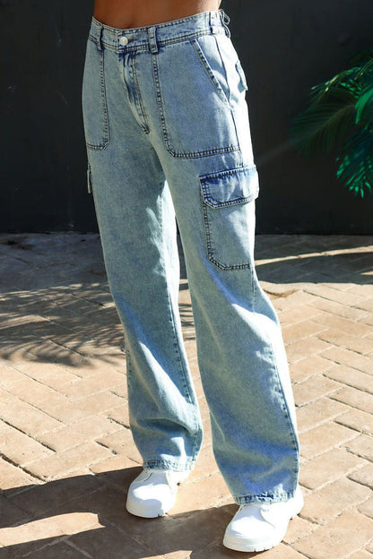 Sophisticated Garment with a Clean Classic Look