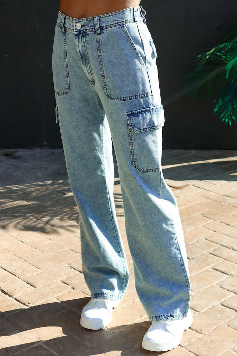Sophisticated Garment with a Clean Classic Look