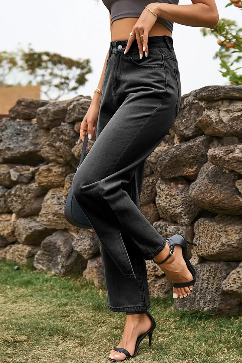 Sophisticated Pants with a Clean Classic Look