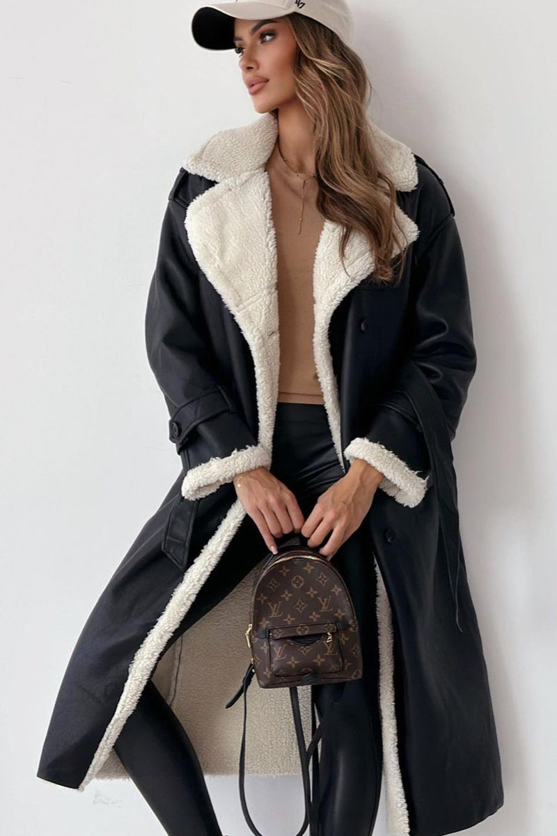 Gracefully Styled Coat for Any Occasion