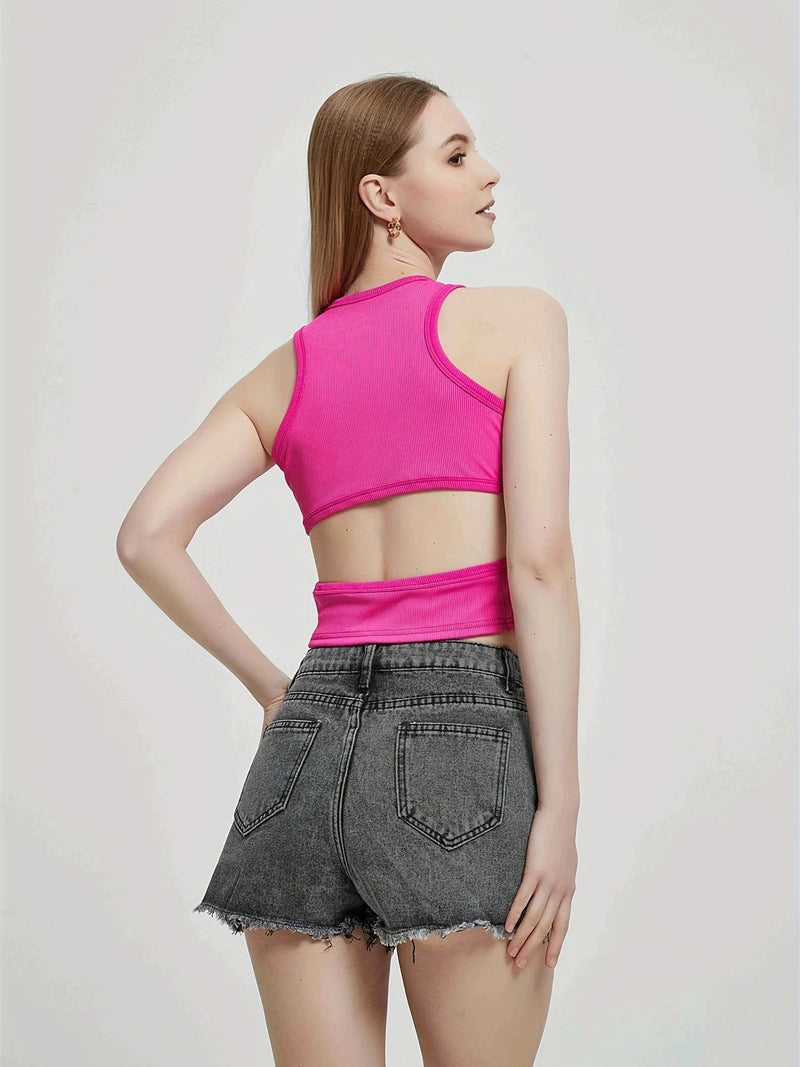 Effortlessly Elegant Garment with a Timeless Design
