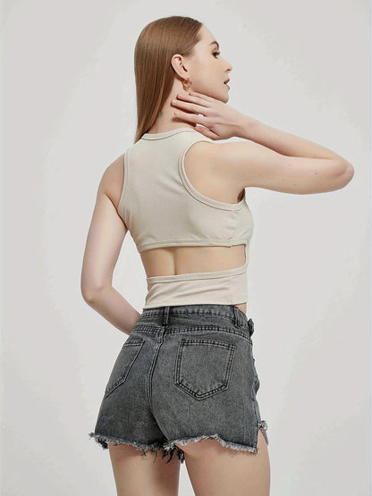 Effortlessly Elegant Garment with a Timeless Design