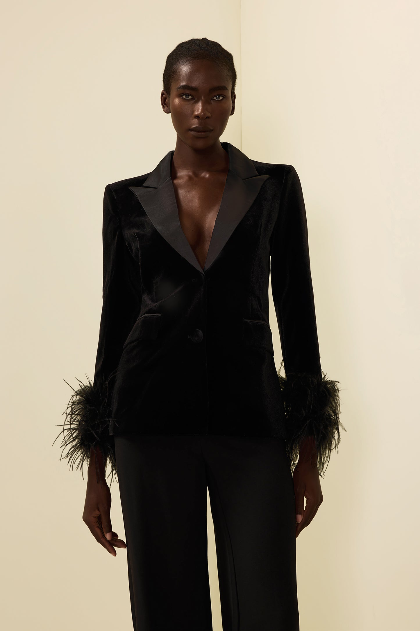 Effortlessly Elegant Garment with a Timeless Design