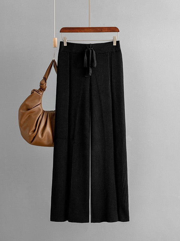 Sophisticated Pants with a Clean Classic Look