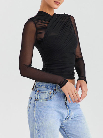 Well Tailored T-Shirt with a Graceful Silhouette