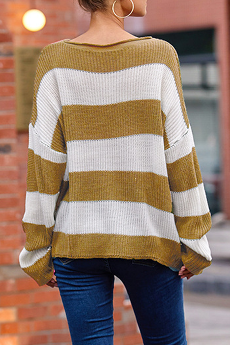 Polished Top with an Effortless Classic Look