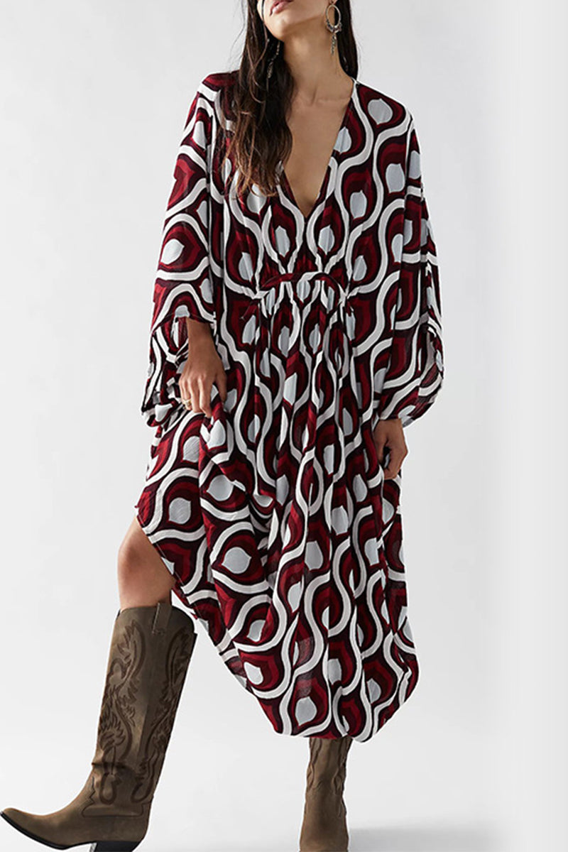 Effortlessly Elegant Garment with a Timeless Design