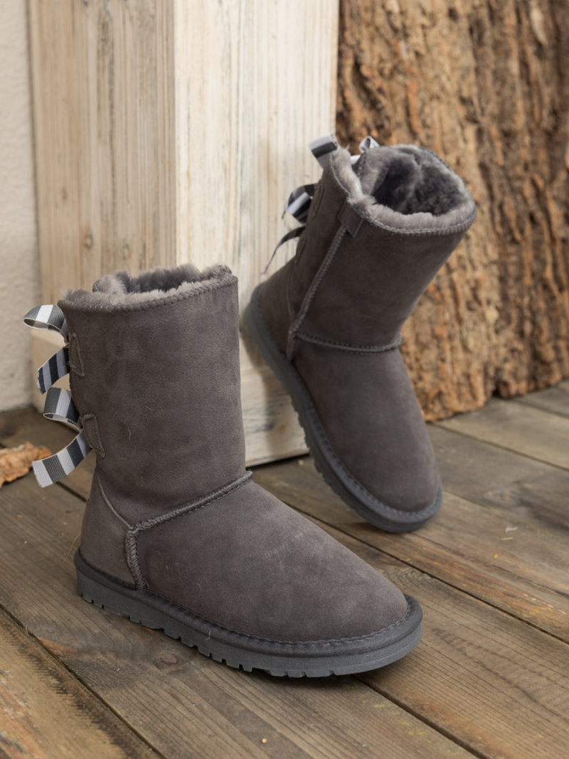 Gracefully Styled Boots for Any Occasion