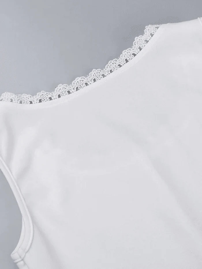Effortlessly Elegant Top with a Timeless Design