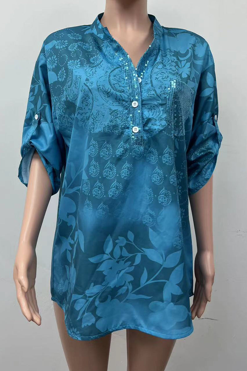 Beautifully Finished Blouse in a Timeless Design