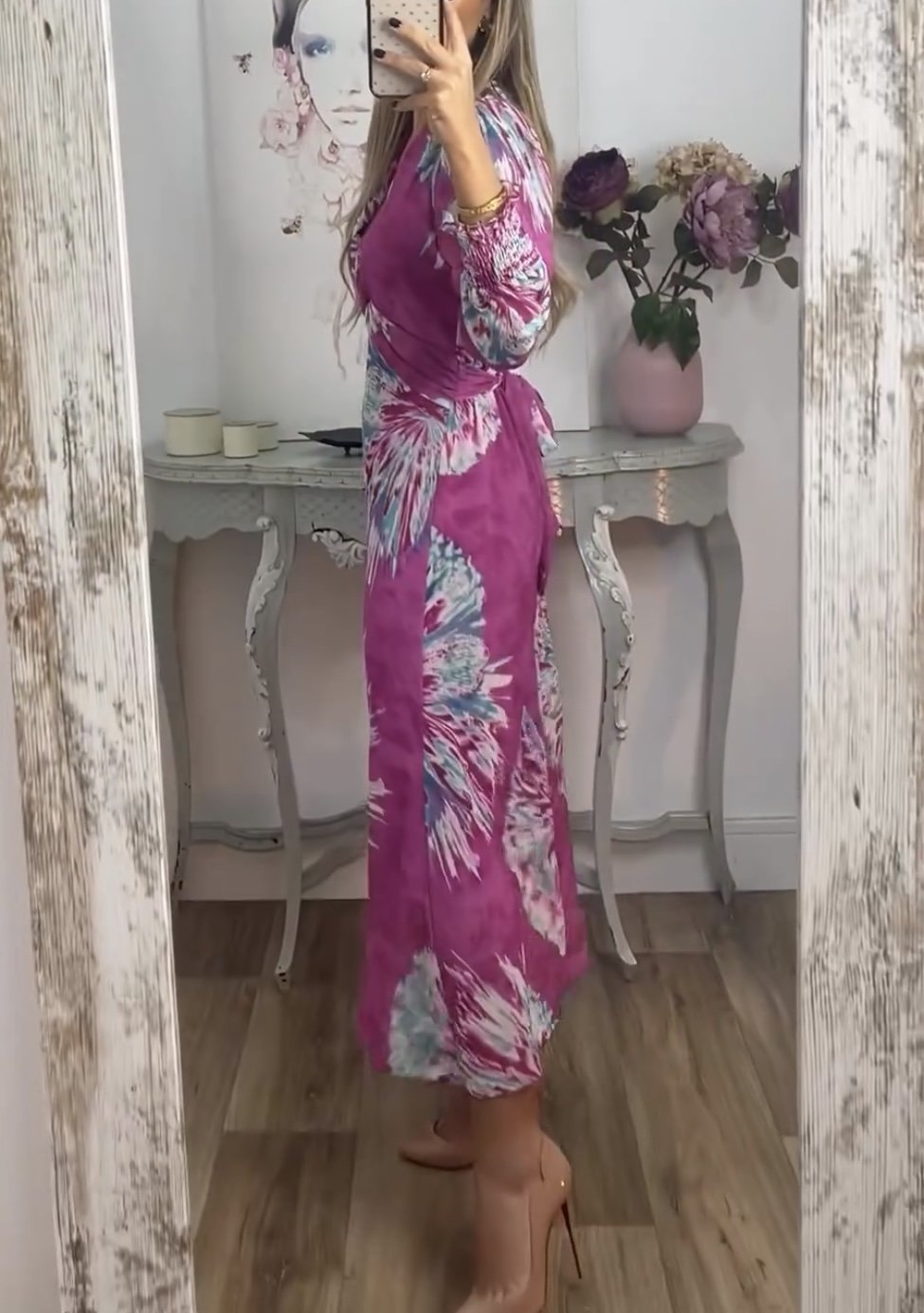 Classic Vintage & Enduringly Stylish Dress