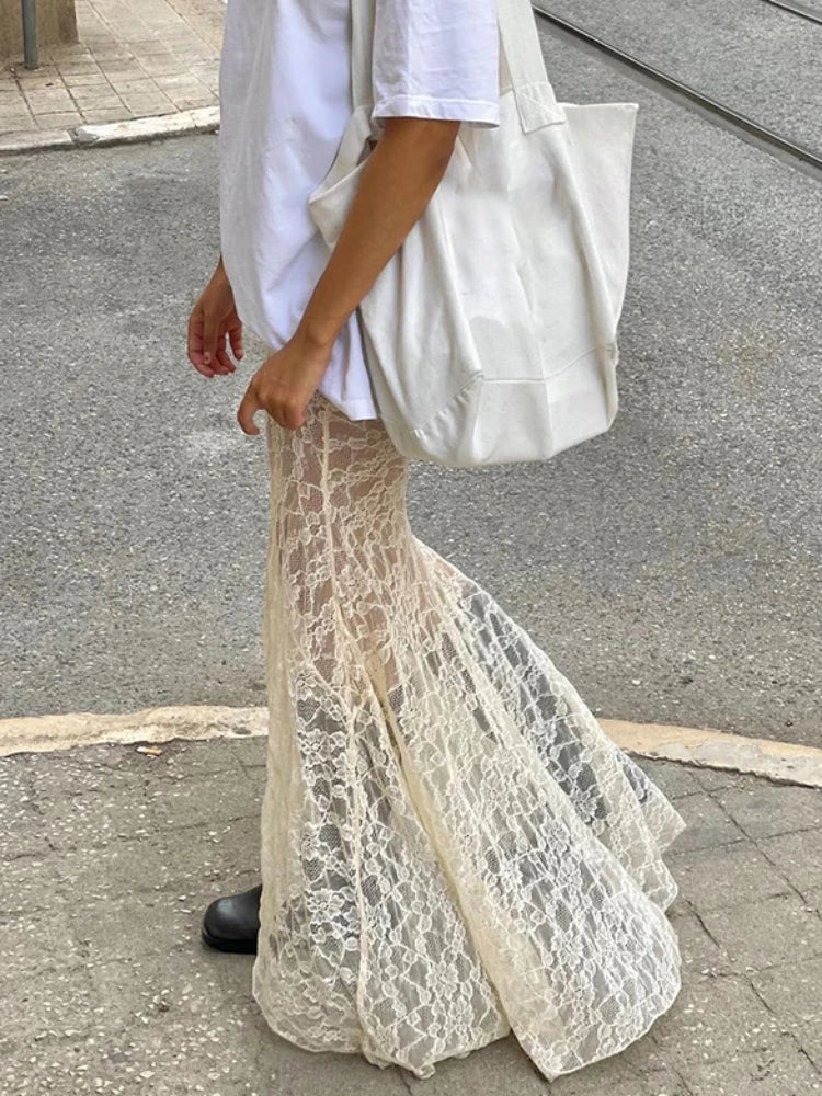 Beautifully Finished Garment in a Timeless Design