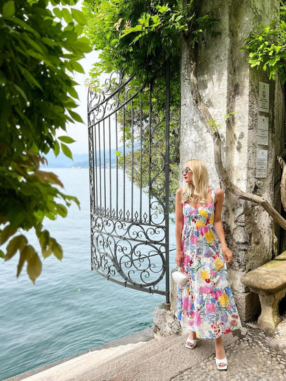 A Vintage Style Dress with Delicate Timeless Details