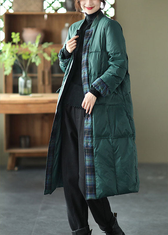 Well Tailored Coat with a Graceful Silhouette