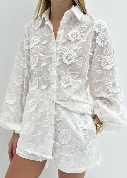 Gracefully Styled Shirt for Any Occasion