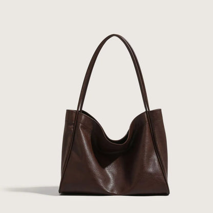 Beautifully Finished Bag in a Timeless Design