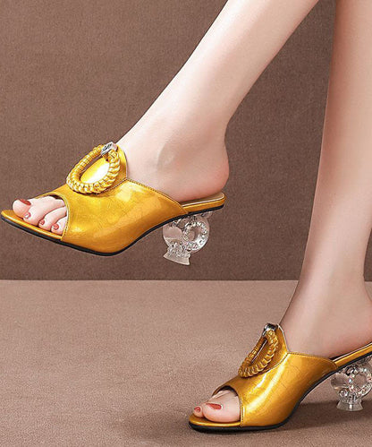 Classic Vintage Heels with a Flattering Fit