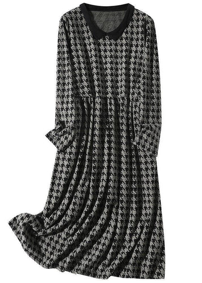Beautifully Finished Sweater in a Timeless Design