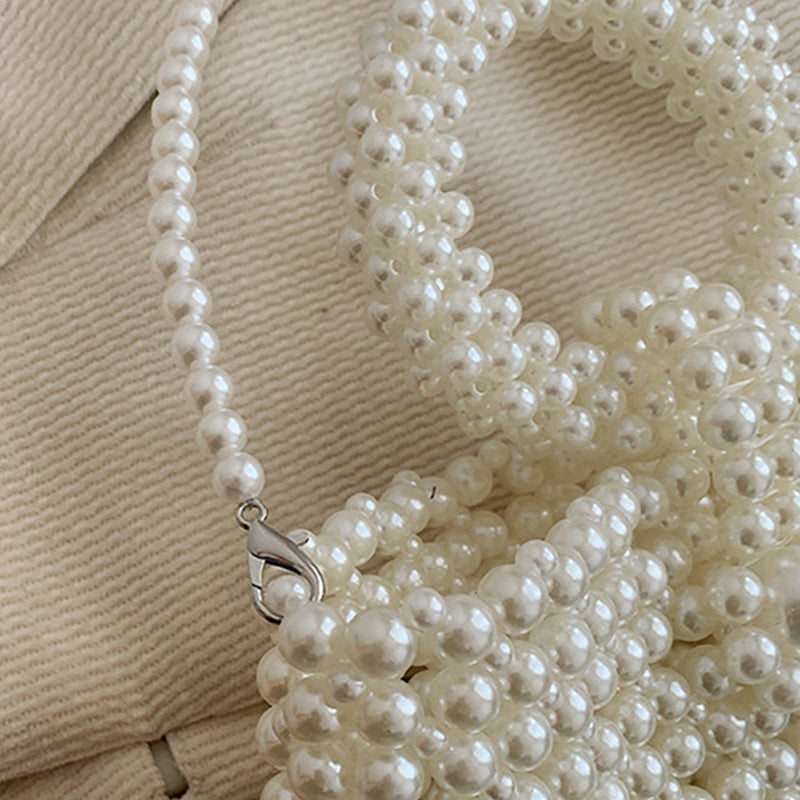 Beautifully Finished Bag in a Timeless Design