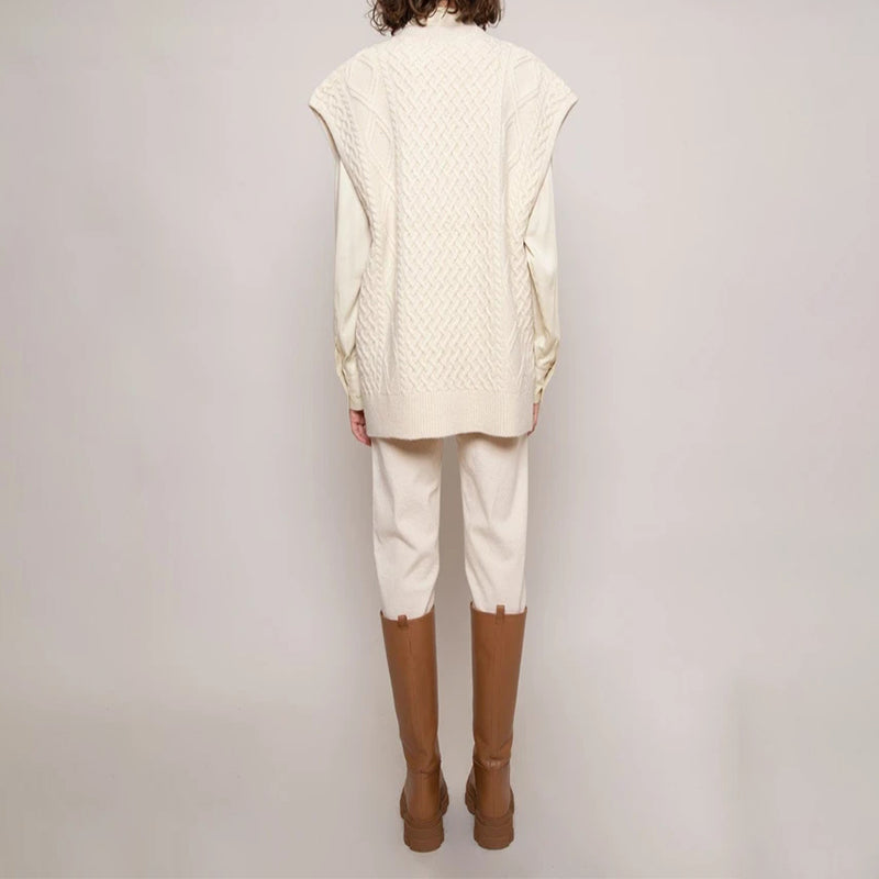 Polished Coat with an Effortless Classic Look