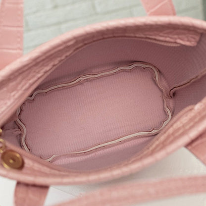 Gracefully Styled Bag for Any Occasion