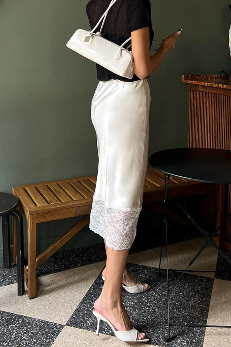 Classic Vintage Garment with a Flattering Fit