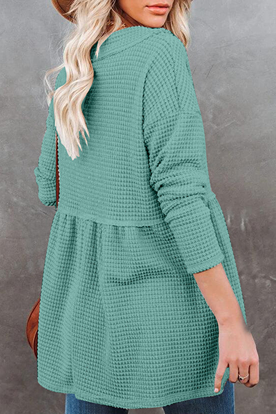 Classic Vintage Top with a Flattering Fit