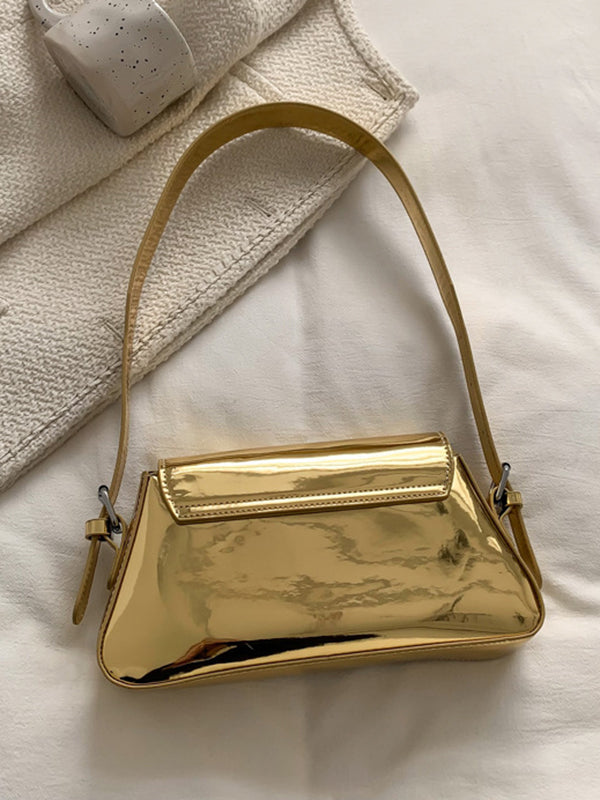 Elegantly Styled Bag for Everyday Wear