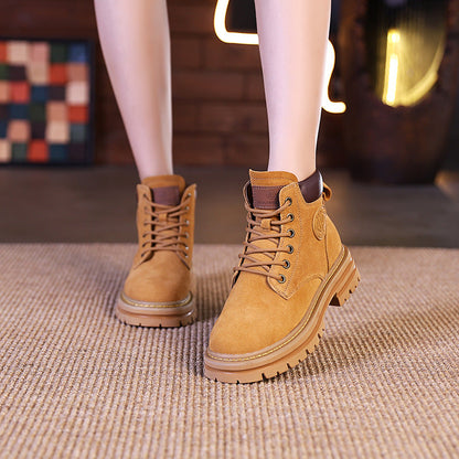 Beautifully Finished Boots in a Timeless Design
