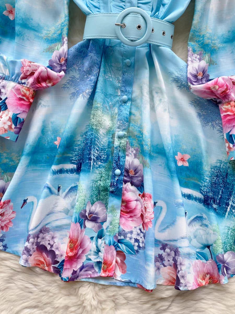 Classic Vintage & Enduringly Stylish Dress