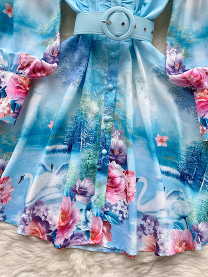 Classic Vintage & Enduringly Stylish Dress