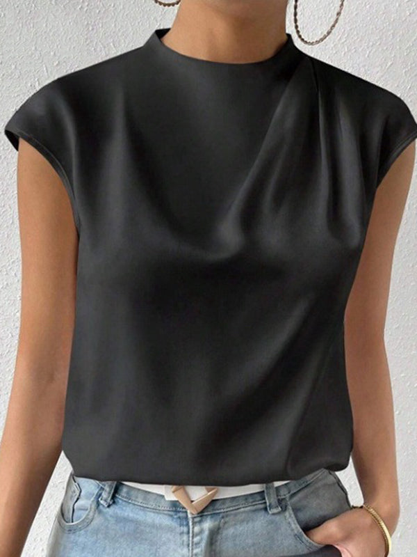 Beautifully Finished T-Shirt in a Timeless Design