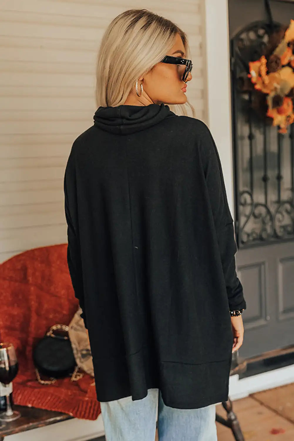 Classic Vintage & Enduringly Stylish Top
