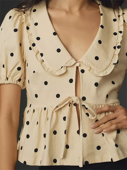 Well Tailored Blouse with a Graceful Silhouette
