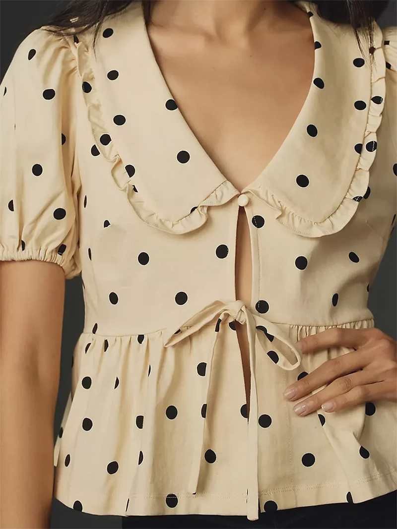 Well Tailored Blouse with a Graceful Silhouette