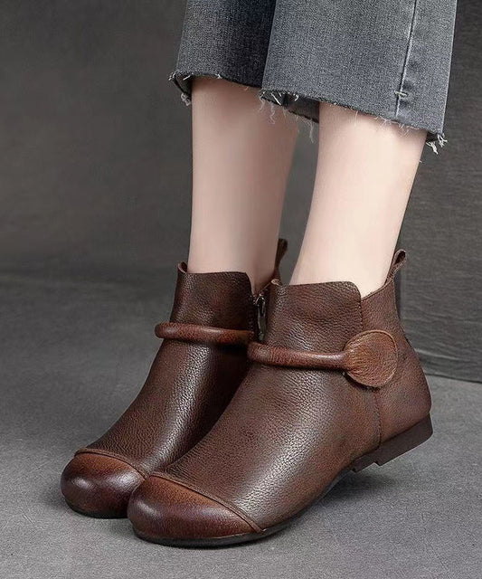 Elegantly Styled Boots for Everyday Wear