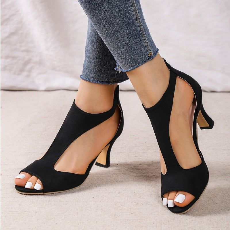 Polished Shoes with an Effortless Classic Look