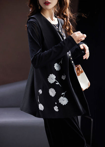 Gracefully Styled Coat for Any Occasion