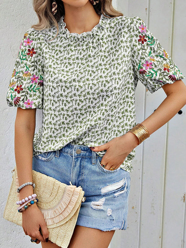 Elegantly Styled T-Shirt for Everyday Wear