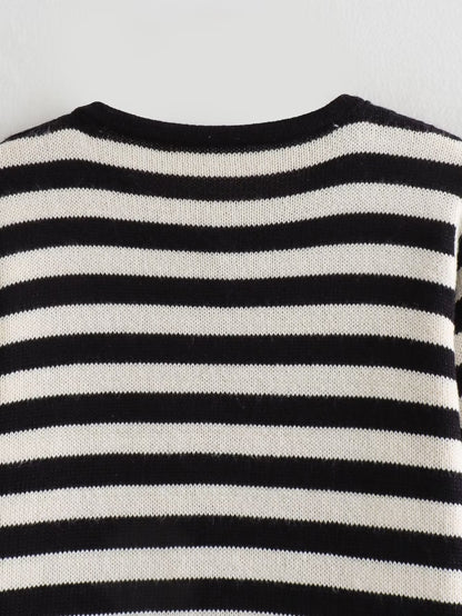 Elegantly Styled Cardigan for Everyday Wear