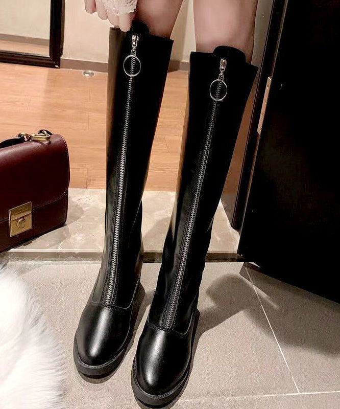 Polished Boots with an Effortless Classic Look