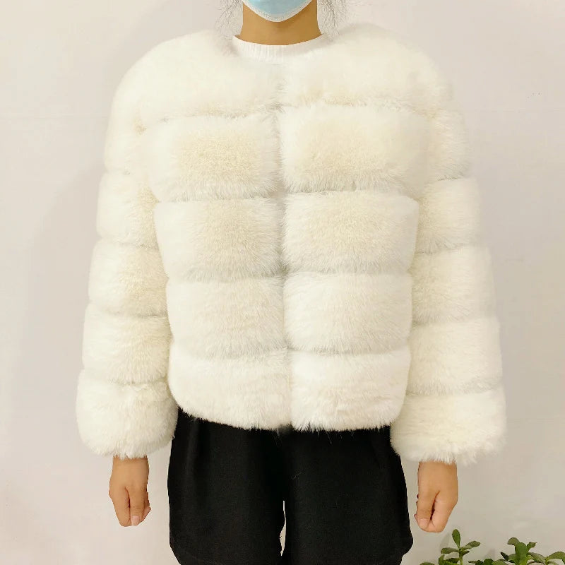 Gracefully Styled Coat for Any Occasion