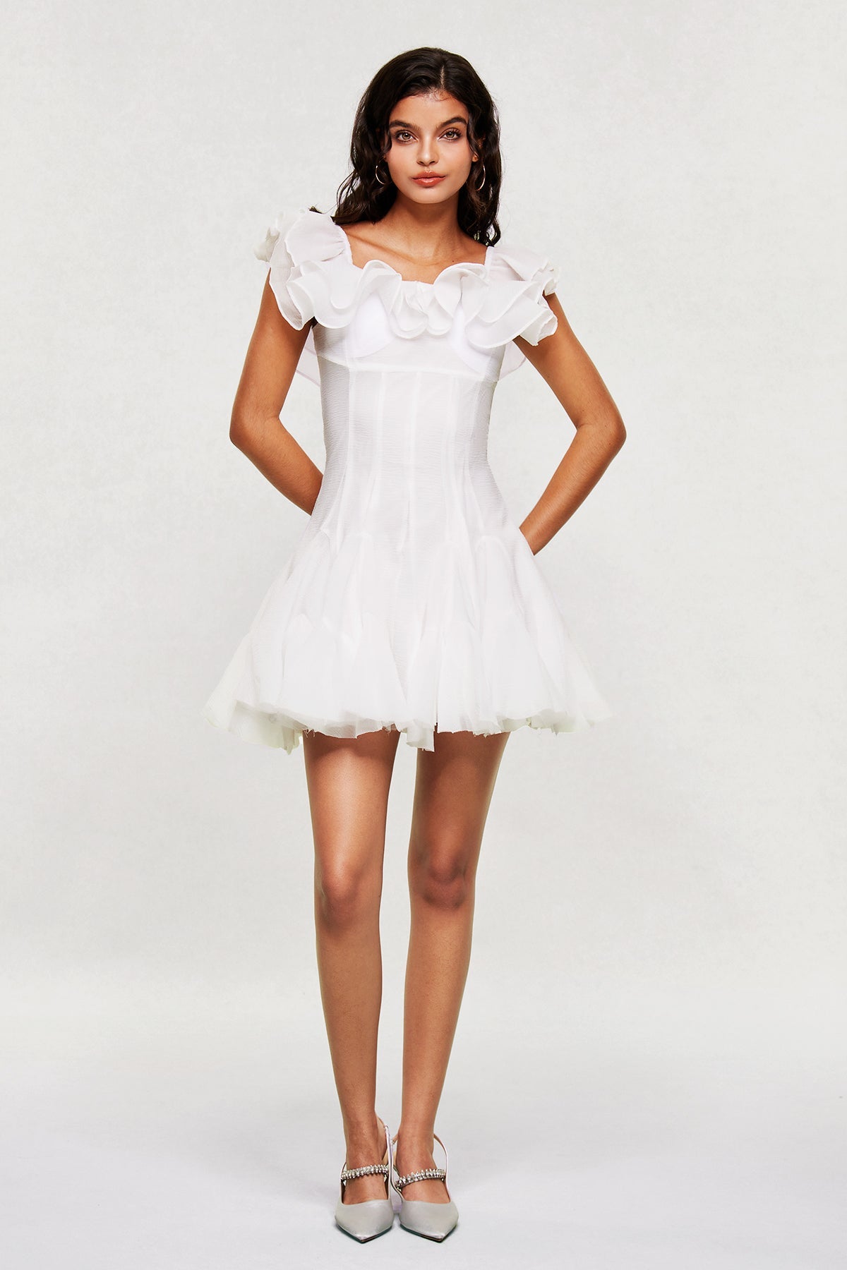 Beautifully Crafted Dress in a Classic Style