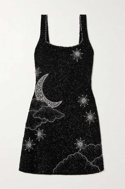 Well Tailored Garment with a Graceful Silhouette