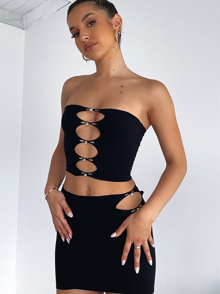 Polished Top with an Effortless Classic Look