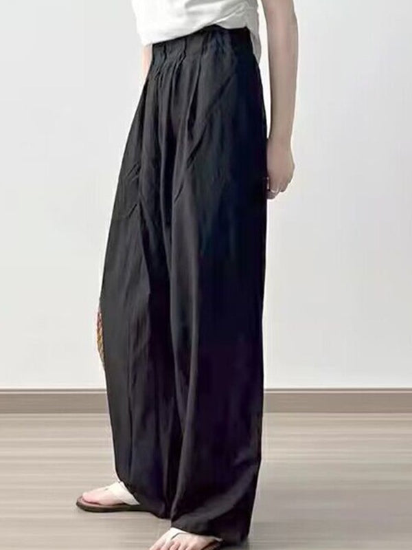 A Vintage Style Pants with Delicate Timeless Details