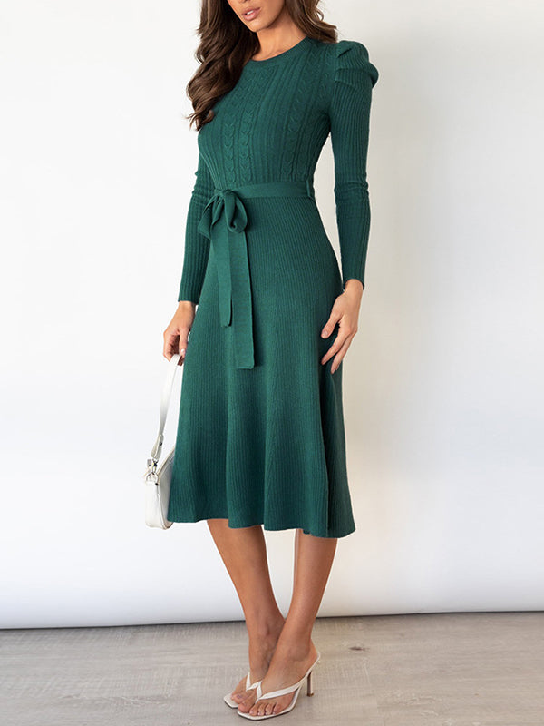 Effortlessly Elegant Sweater with a Timeless Design