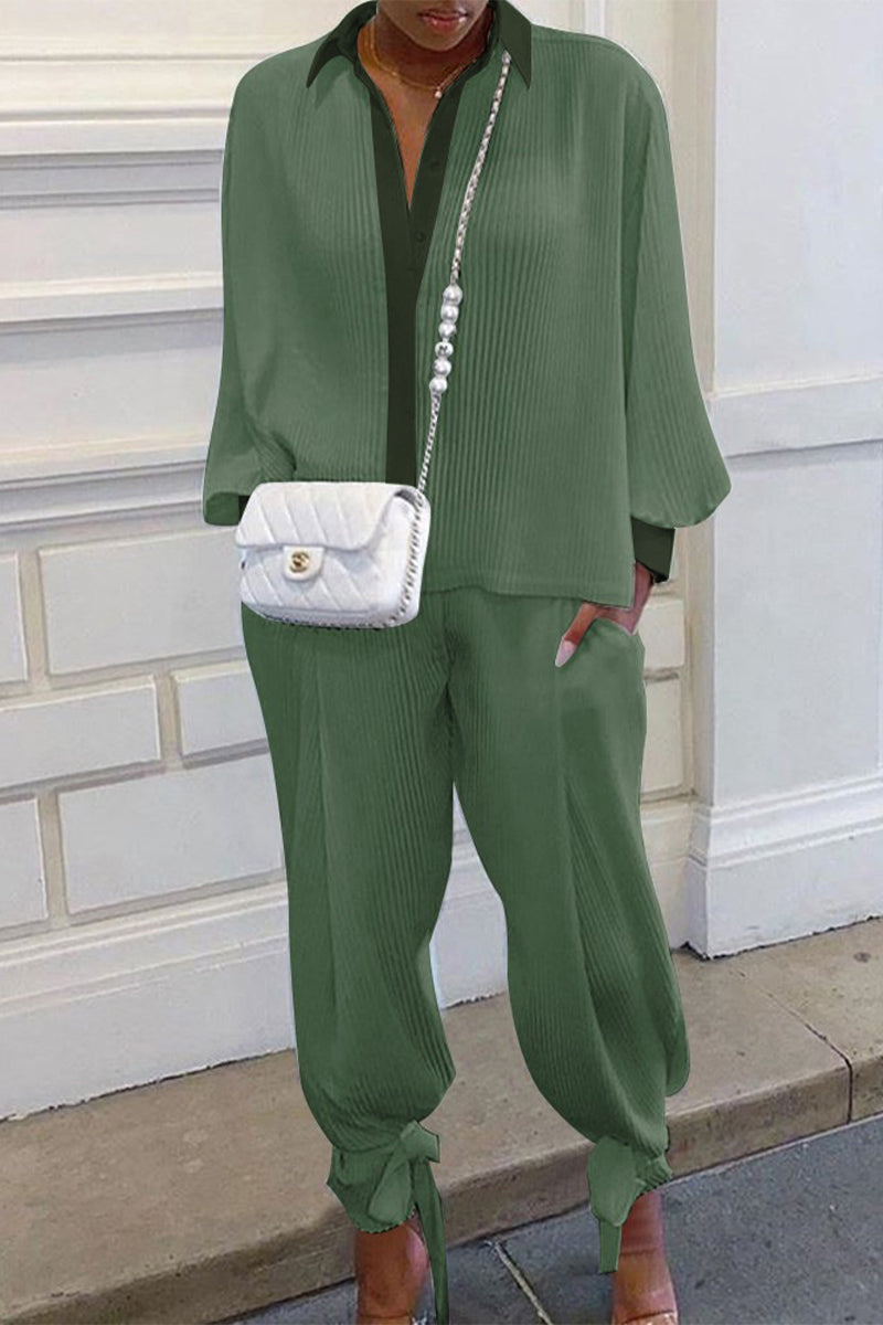 Effortlessly Elegant Garment with a Timeless Design